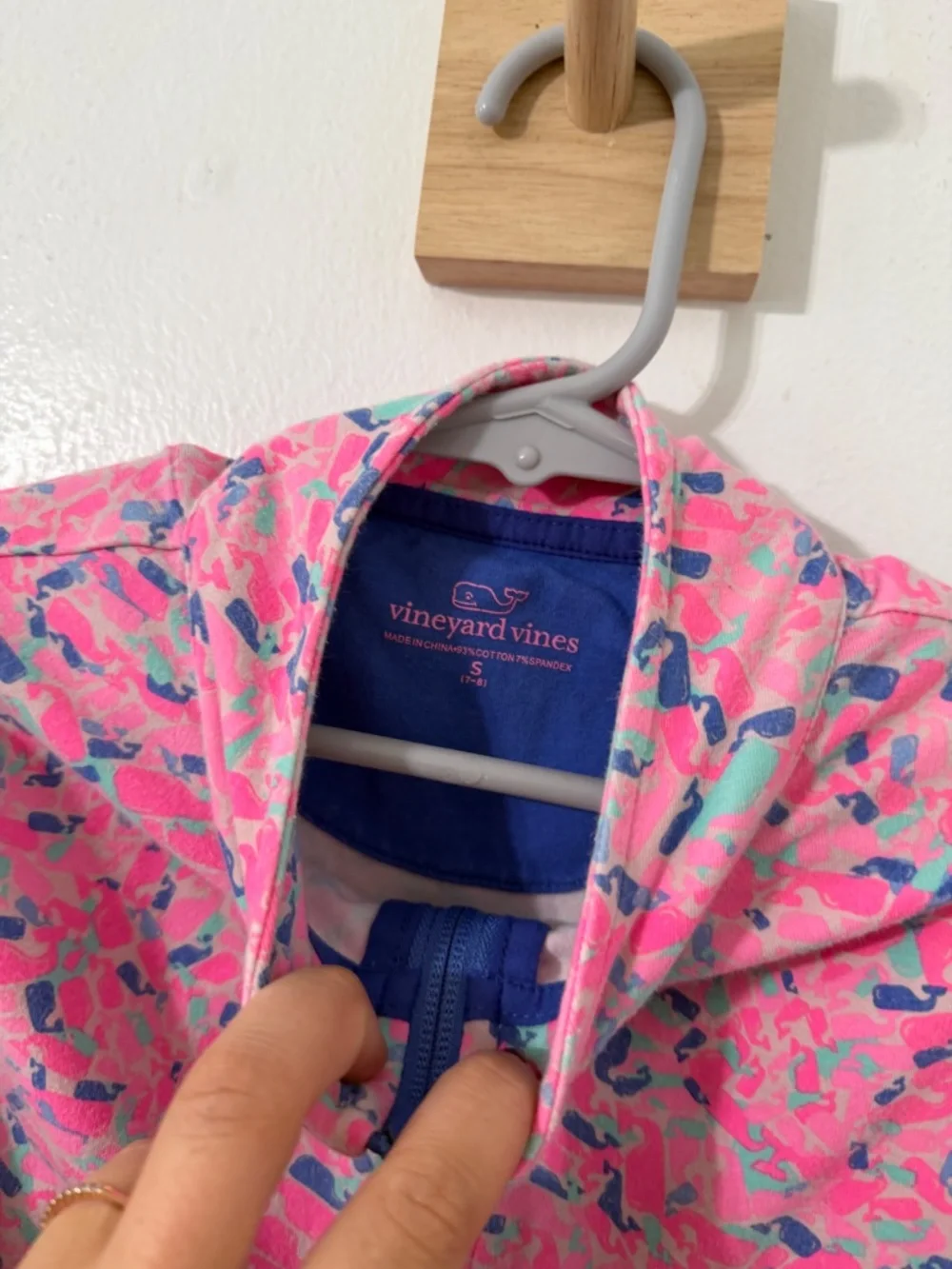 Vineyard Vines Girls Full Zip Up Mock Neck Jacket Pink Whale Colorful Sm 7-8